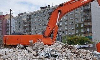 Вывоз строительного мусора с участка в Дзержинске недорого от 1577 руб. | 2Землекопа-Дзр