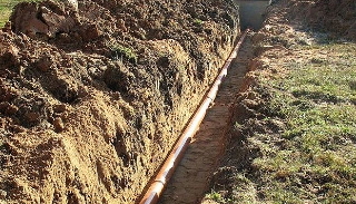 Копка траншей для водопровода в Дзержинске: цена за метр от 946 руб.